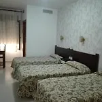 Royal Hotel 2*